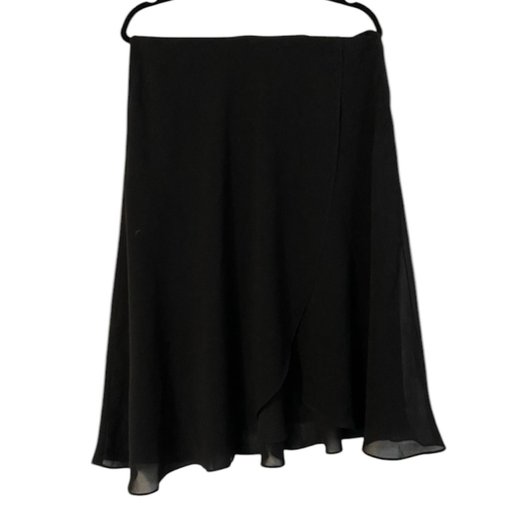 Black midi skirt